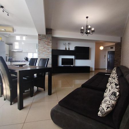 Cozy Apartment Mamaia Exterior photo