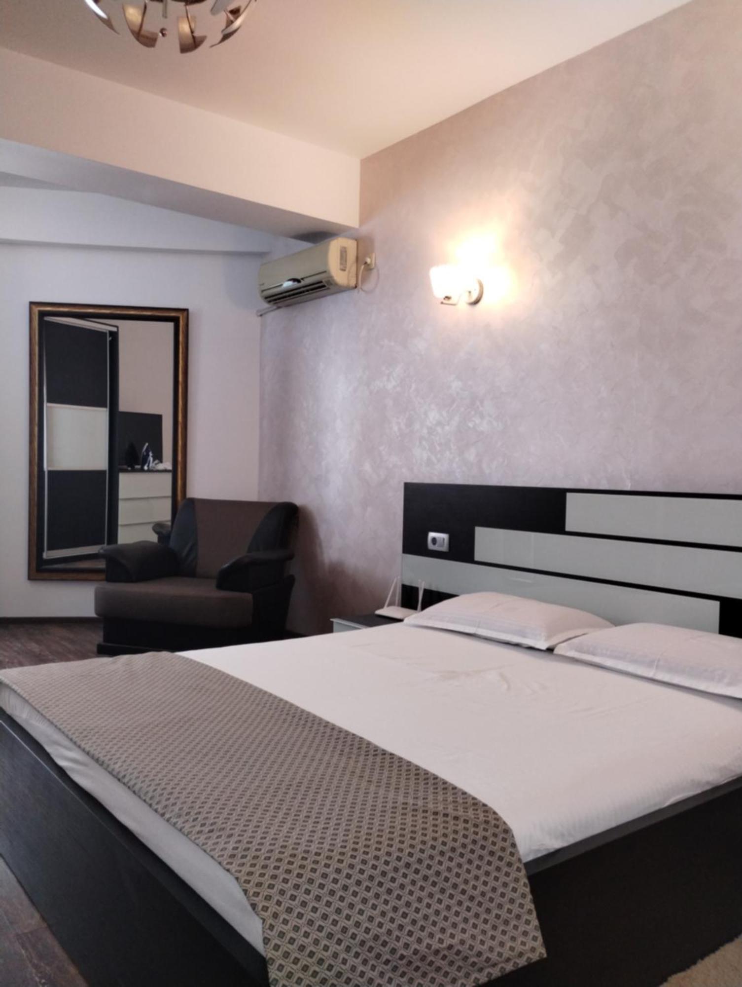 Cozy Apartment Mamaia Exterior photo